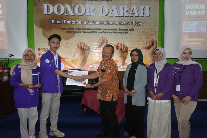 Donor 4